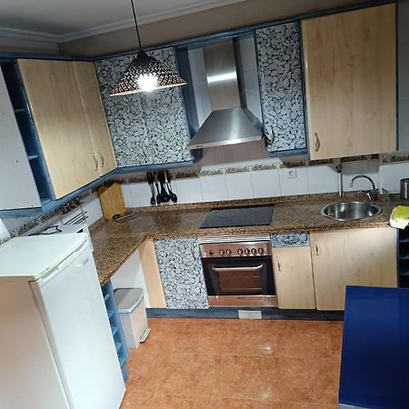 Apartamentos Astilleros Кандас Экстерьер фото